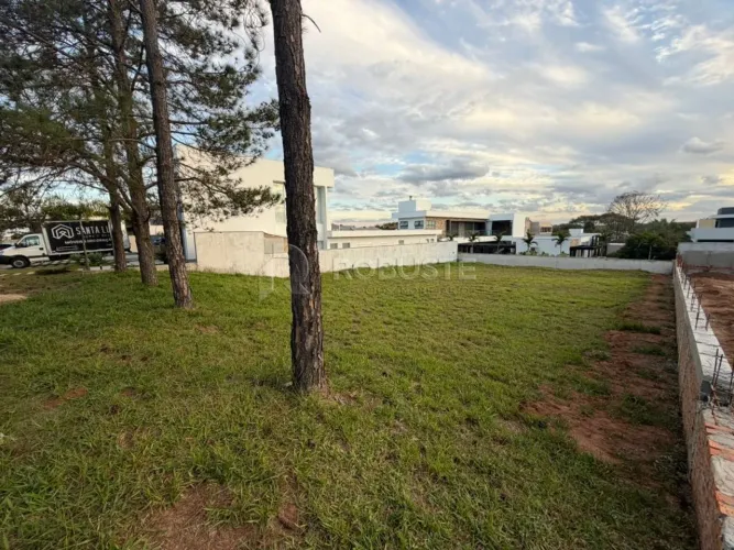 TERRENO DE MELHOR LOCALIZAÇÃO NA HÍPICA