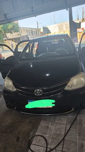 Toyota Etios X 1.3 Flex 16V 5P Mec. 2014