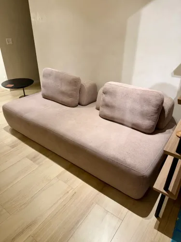 Sofá Bono 2,20 x 1,00 com 2 encostos + 2 almofadas
