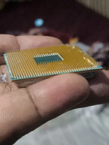 Ryzen 5 2400G (Defeito)