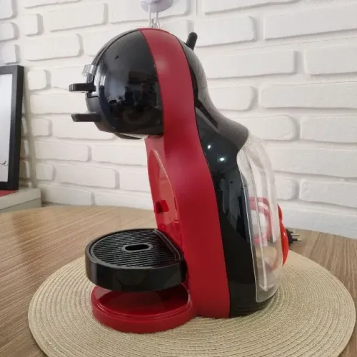 Cafeteira Dolce Gusto Mini Me - Vermelha 220v