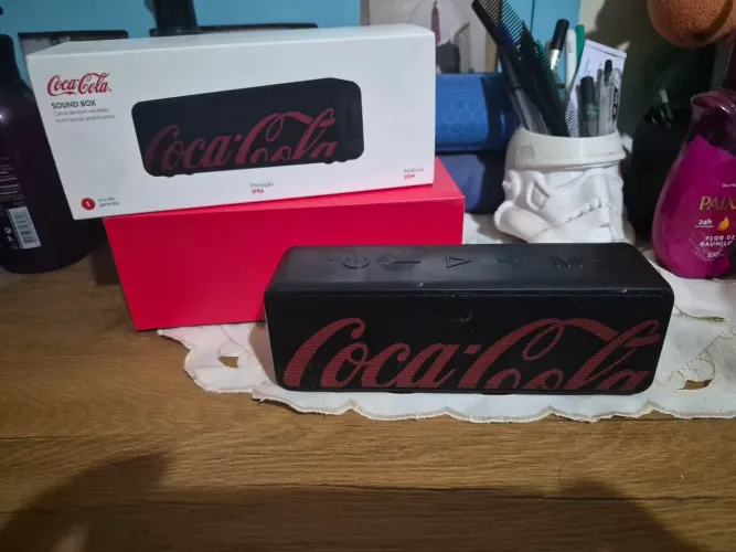 Caixa de som - coca cola