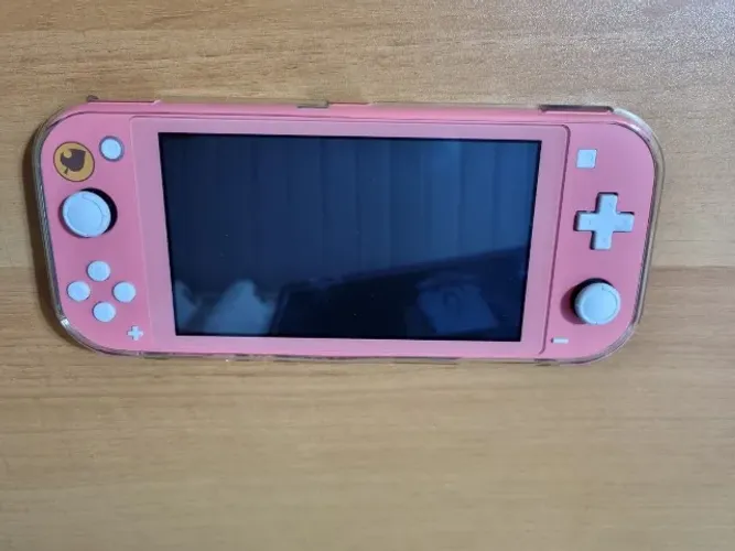 Switch Lite Isabelle Alhoa Edition - Desbloqueado