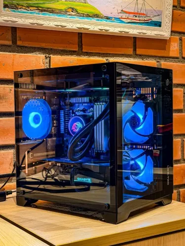 PC Gamer Ryzen 5 + RX 7600 8GB + 32GB RAM Asgard