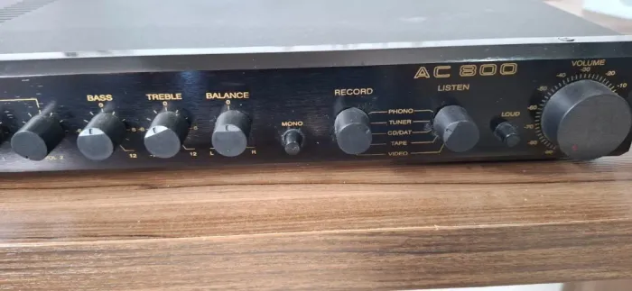 Amplificador Mixer UNIC AC 800