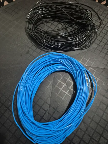 Fio / Cabo Elétrico Flexível Antichamas Sil 2,5mm. Preto: 50m; Azul: 50m.