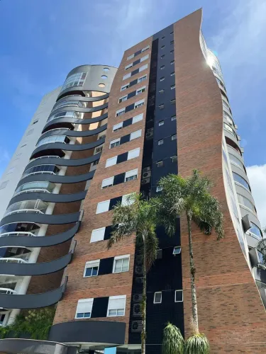 COBERTURA RESIDENCIAL em JOINVILLE - SC, CENTRO