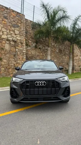 Audi Q3 Perf. Black 2.0 TFSI Tiptr. Quattro 2024
