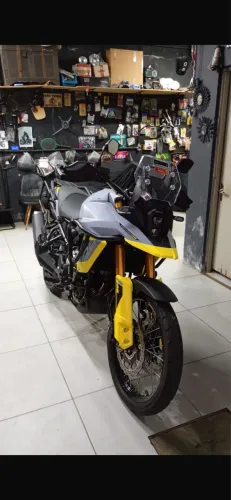 Suzuki vstron 800 2025