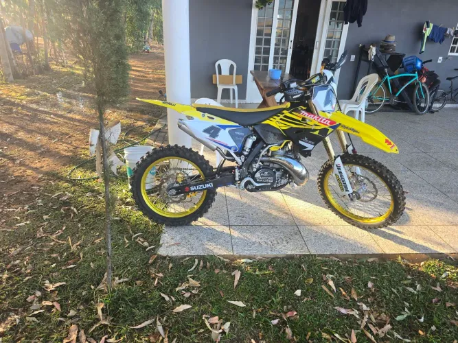 Suzuki RM 250 2t