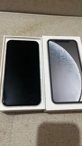 iPhone XR 64GB