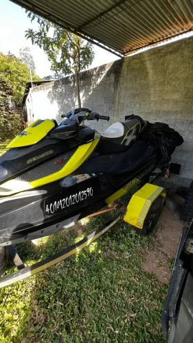 Sea-Doo RXT 260 RS -150h - Revisado - Impecável - 3 passageiros