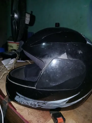 Capacete sem viseira na promoção