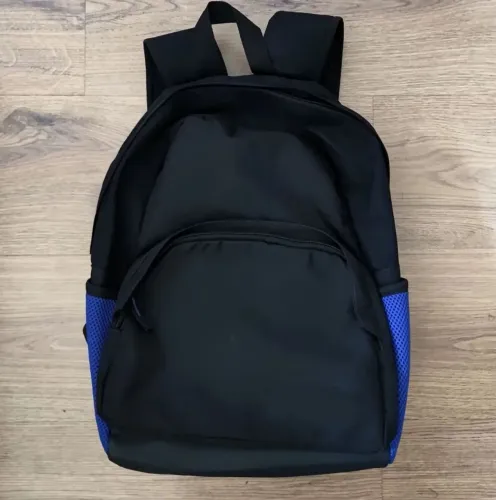 Mochila preta