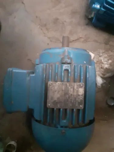 Motor Weg trifasico de 1 cv 4 polos