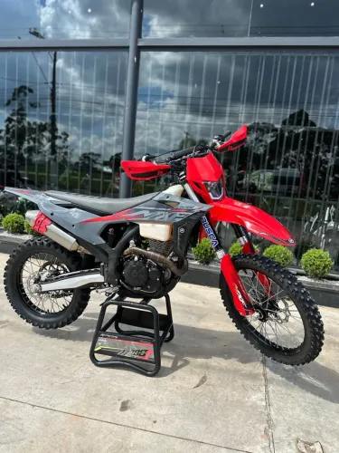 MXF 270 FI ano 2026