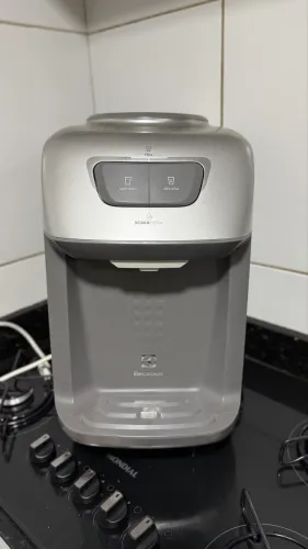 Gelagua Electrolux com defeito