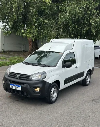 Frete, diária, agrego, mudança, serviços de transportes em gerais 