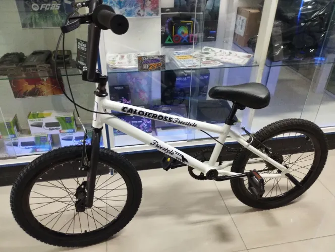 Bicicleta BMX Aro 20 com Quadro Reforçado em Aço