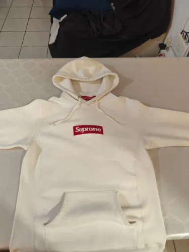 Moletom Supreme Branco