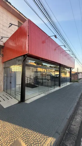 ALUGO PRÉDIO COMERCIAL 