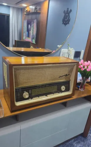 RADIO ALEMÃO TELEFUNKEN GIGANTE