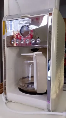 Cafeteira Elétrica Ariete Vintage Branca