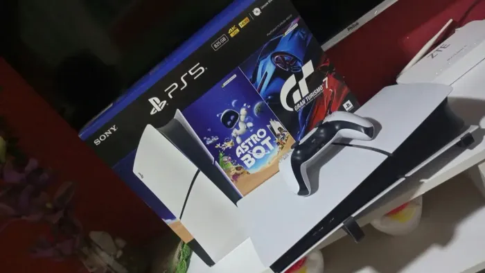 PlayStation 5 Slim 825 GB