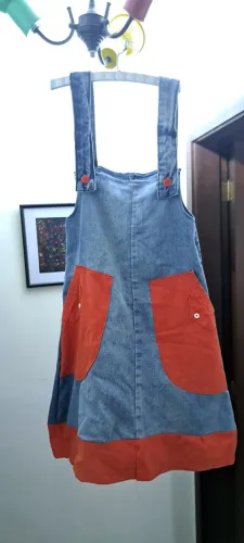 Vestido upcycle tam. 11/12 anos (manequim p/m)