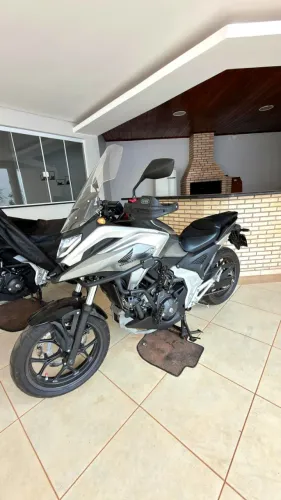 Honda NC 750X DCT 2024 2025 apenas 4700 km com acessórios