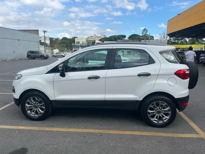 Ford Ecosport Freestyle 1.6 16V Flex 5P 2014