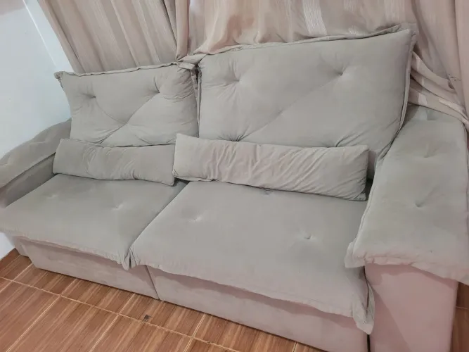 Vendo sofá vezzo 2,60cm
