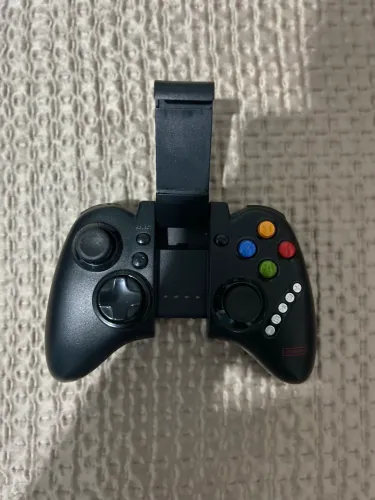 Controle iPega Bluetooth para Celular + Suporte