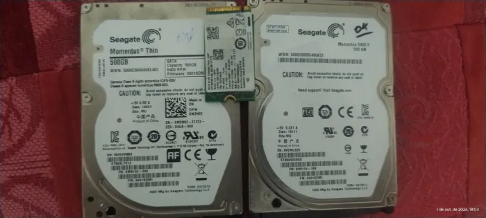 1 ssd 256gb e 2 hds de 500gb cada