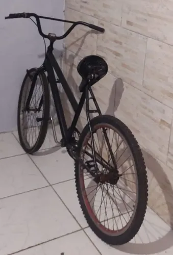 BICICLETA ANTIGA PARA REFORMA OU PEÇAS - R$ 100,00