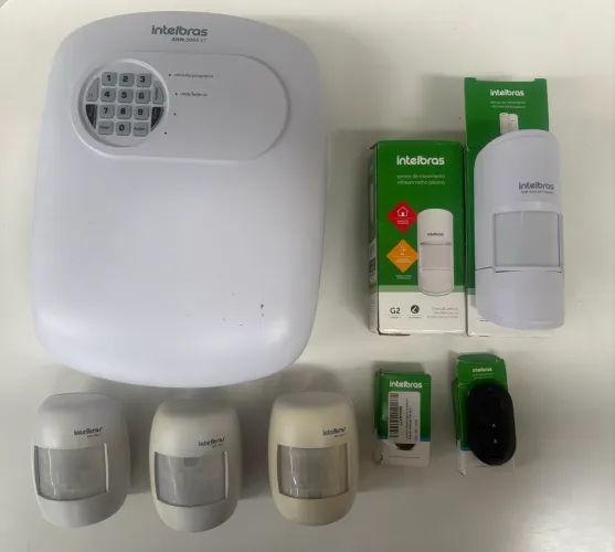 Kit Intelbras AMN 3004 com 5 sensores e 2 controle