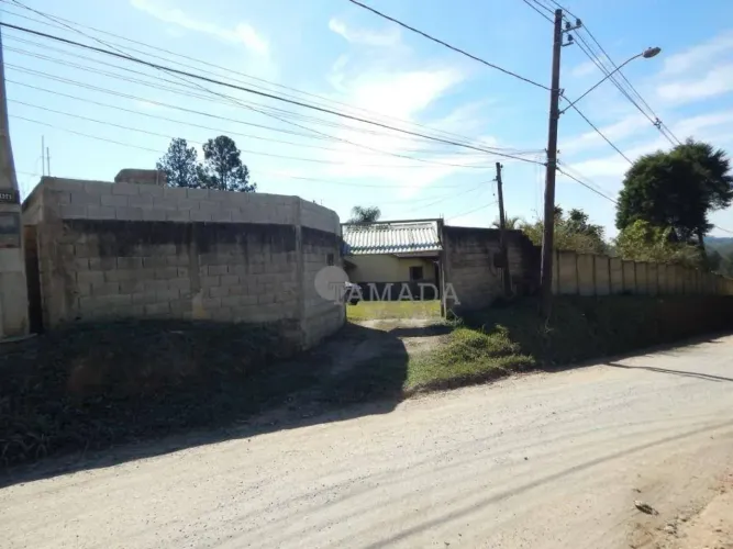 Sítio com 3 Quartos 1 Suíte à venda, 7000 m² por R$ 700.000 - Taiacupeba - Mogi das Cruzes