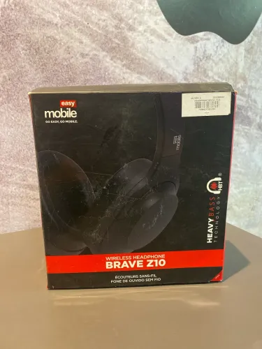 fone de ouvido sem fio da marca Easy Mobile, modelo Brave Z10.