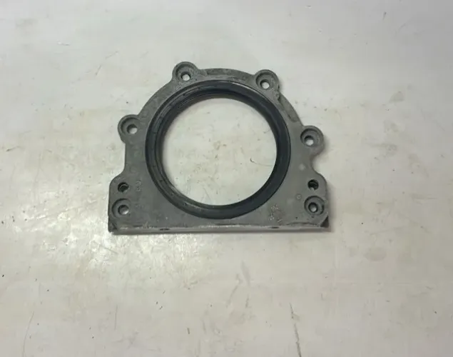 Flange Motor Citroen C4 2011