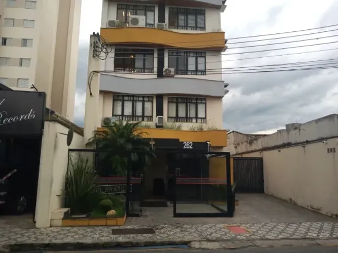 Loucura Sala Comercial Edifício Brasílis 25 m2