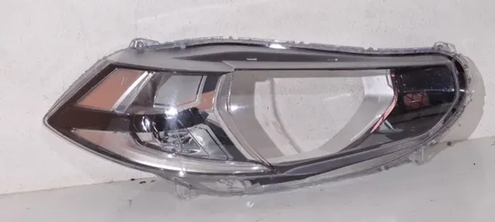Lente farol Honda WRV direito 2017/ 2021 COM MOLDURA