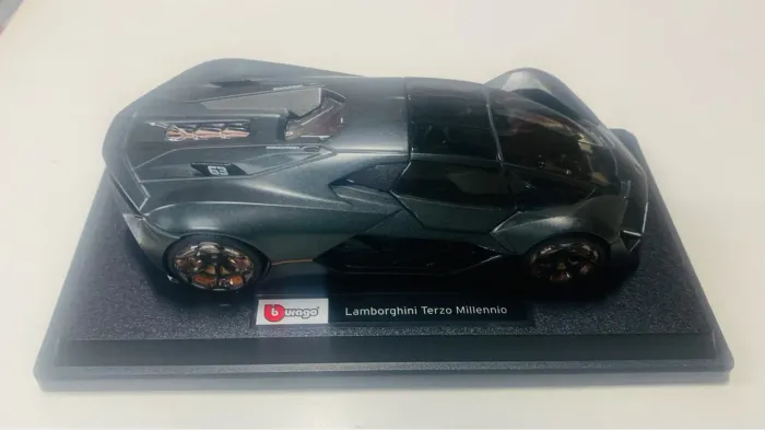 Miniatura Metal Lamborghini Terzo Millennio 1/24 Burago