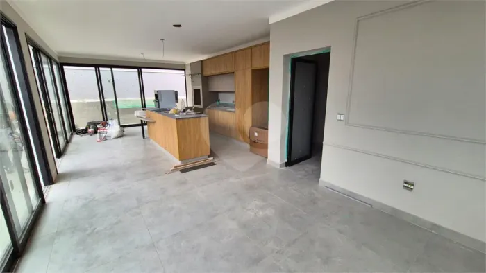 Condomínio com 3 quartos à venda em Loteamento residencial reserva do engenho - SP