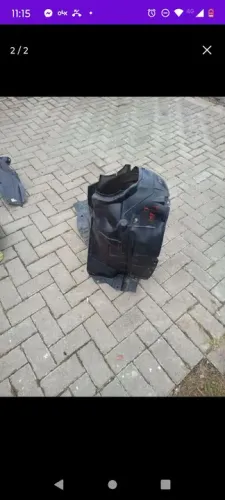 Parabarro Tiida direito