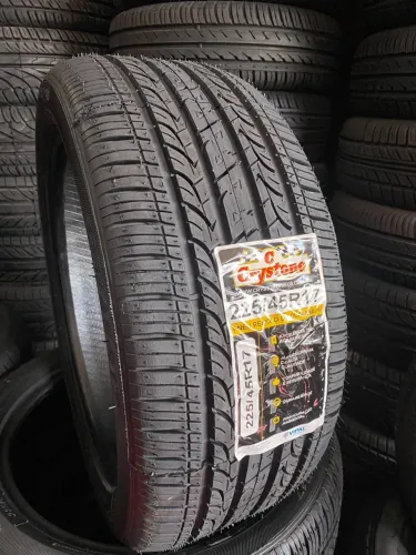 Pneu Crystone 225/45R17