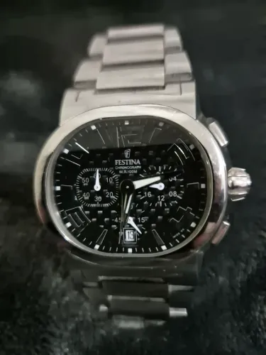 Relógio suíço Festina Chronograph