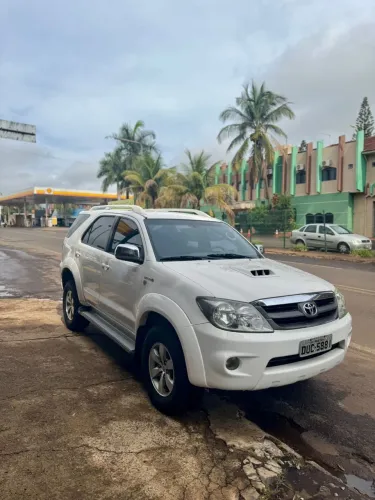 Toyota Hilux SW4 SRV D4-d 4X4 3.0 TDI Dies. AUT 2006