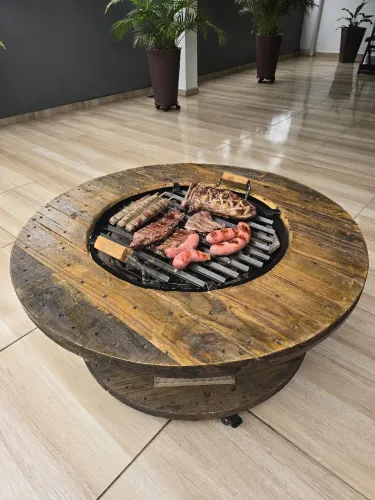 Churrasqueira de madeira rústica