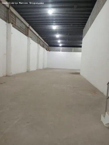 Galpão para Locação em Salvador, Jardim das Margaridas, 1 dormitório, 2 banheiros, 2 vagas