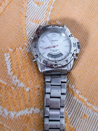 Relógio oriente scuba anos 90,
